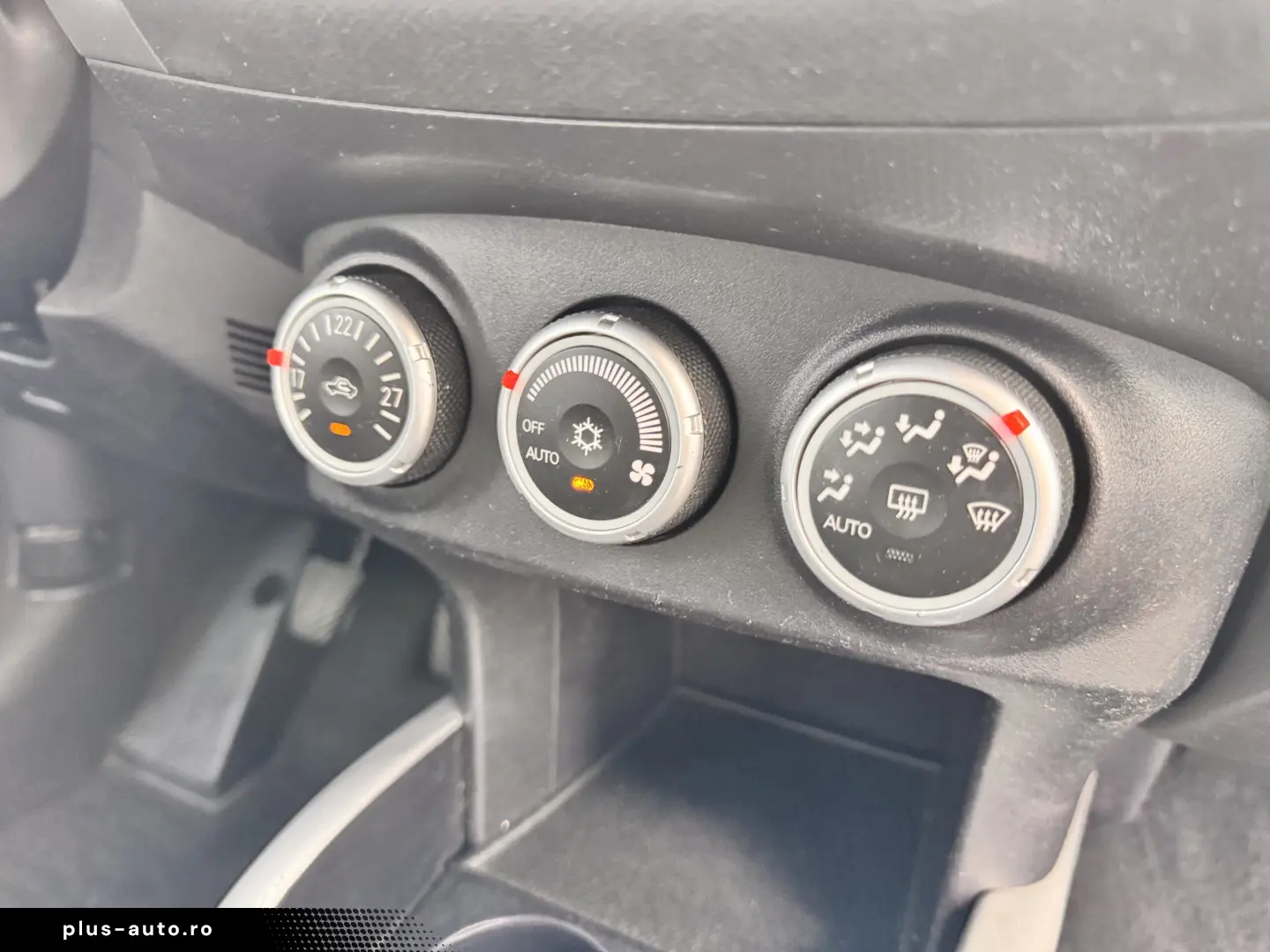 CITROEN C-CROSSER    4X4    7 LOCURI    CLIMA