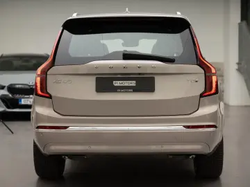 Volvo XC90 Ultra Bright T8 Recharge Plug-In
