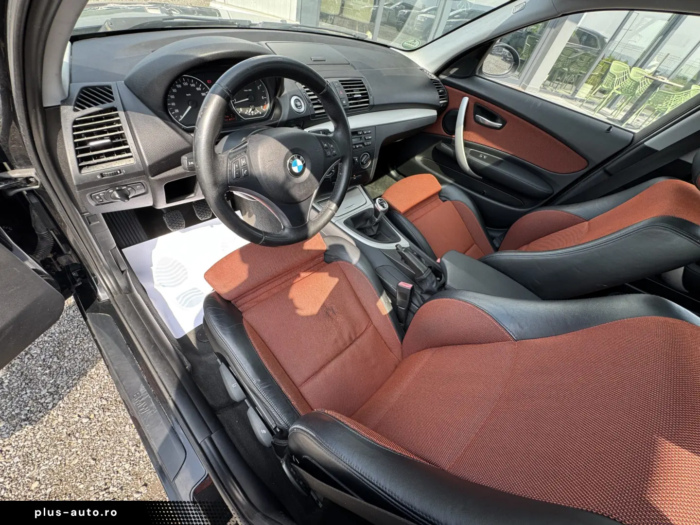 BMW SERIA 1    UNIC PROPRIETAR    EURO 5