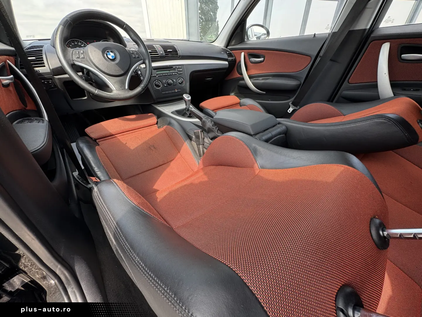 BMW SERIA 1    UNIC PROPRIETAR    EURO 5