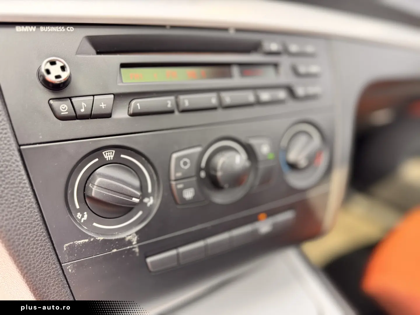 BMW SERIA 1    UNIC PROPRIETAR    EURO 5