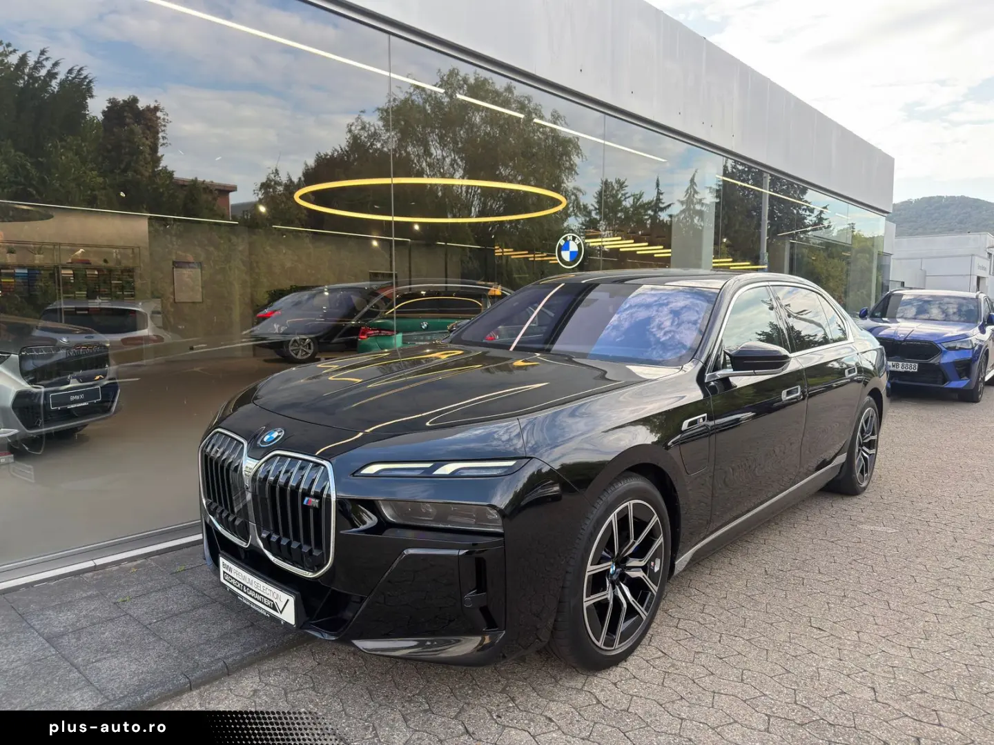 BMW M760e xDrive Limousine
