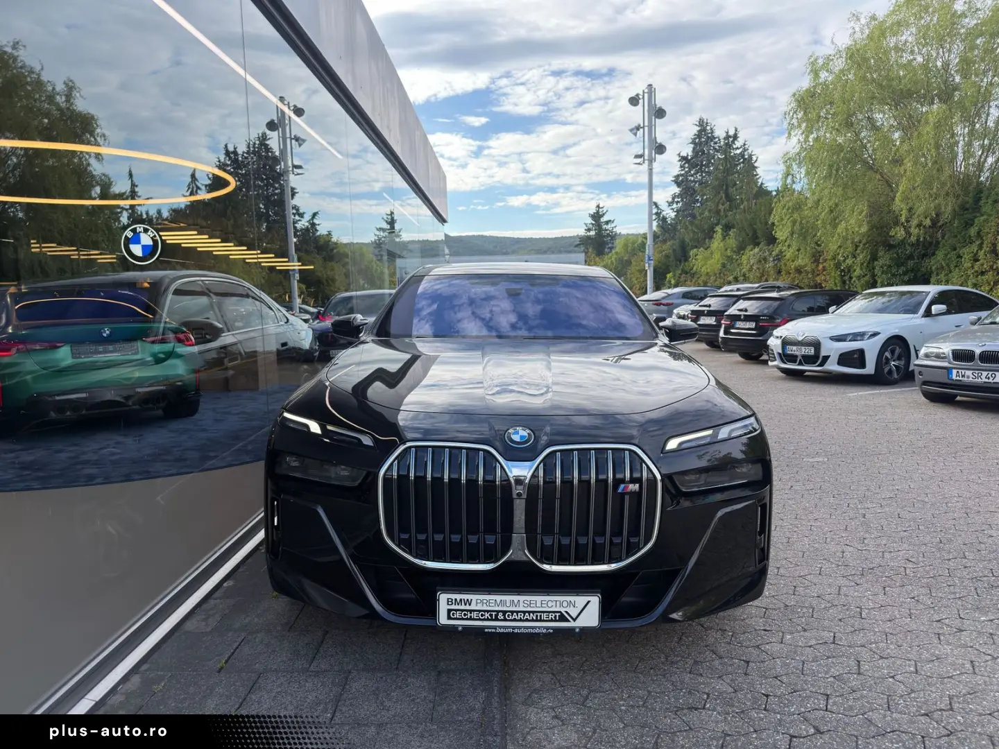 BMW M760e xDrive Limousine