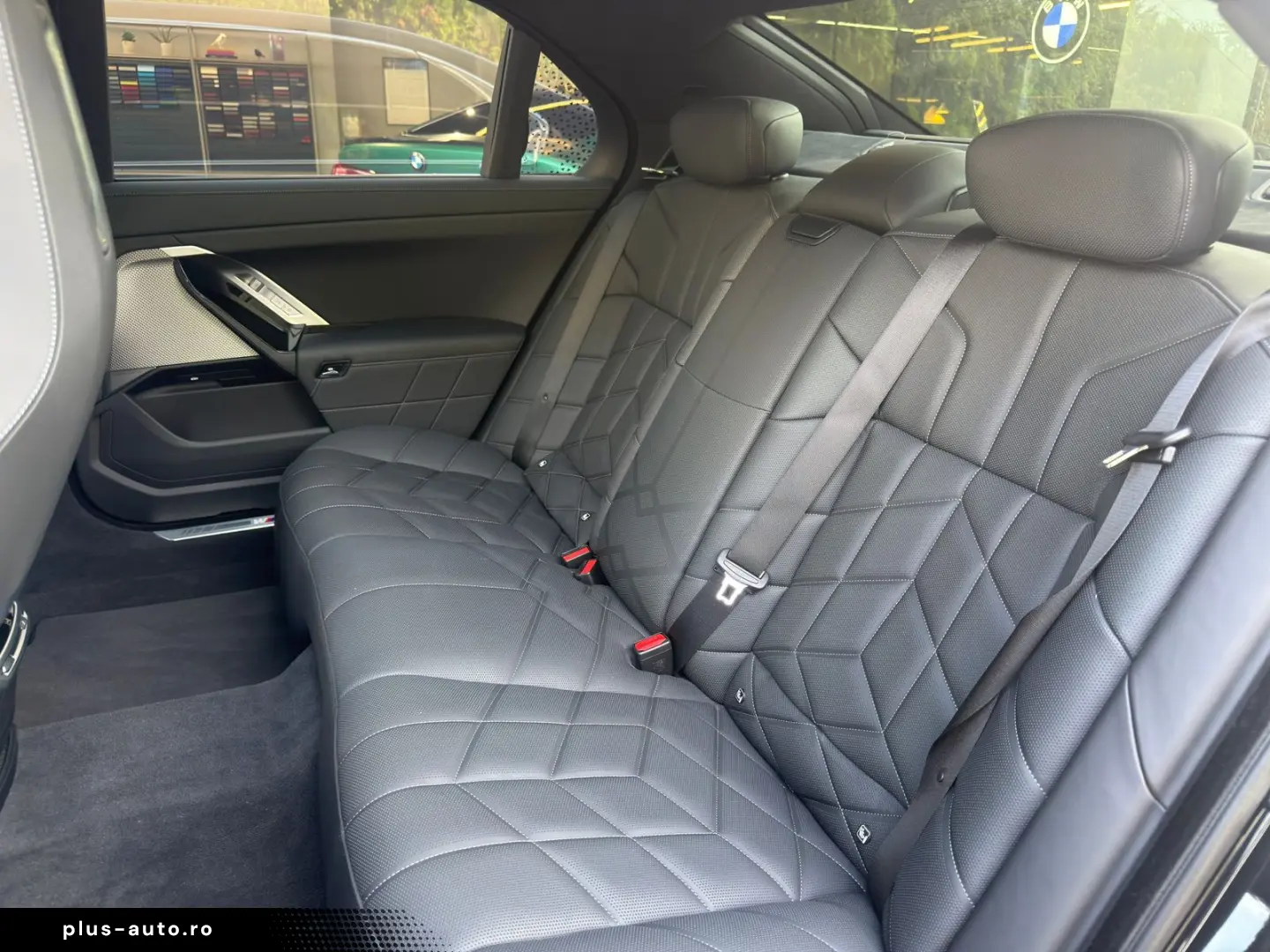BMW M760e xDrive Limousine