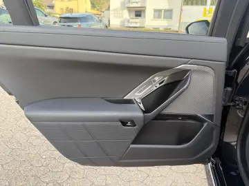 BMW M760e xDrive Limousine