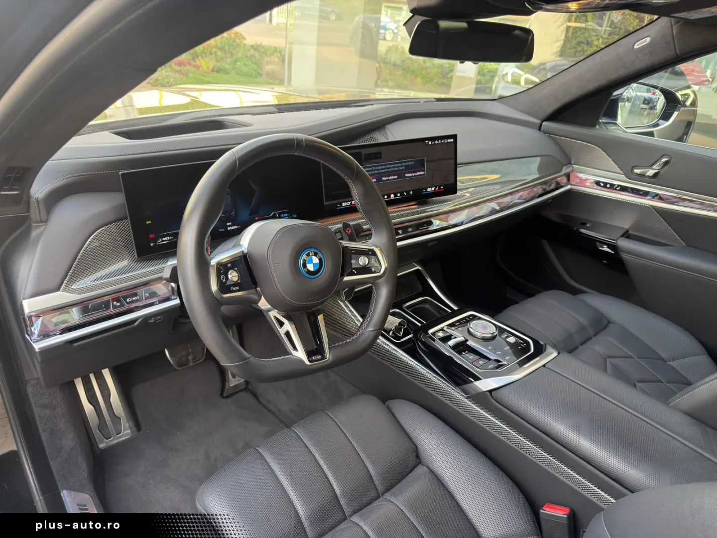 BMW M760e xDrive Limousine