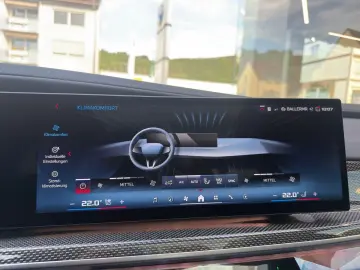 BMW M760e xDrive Limousine