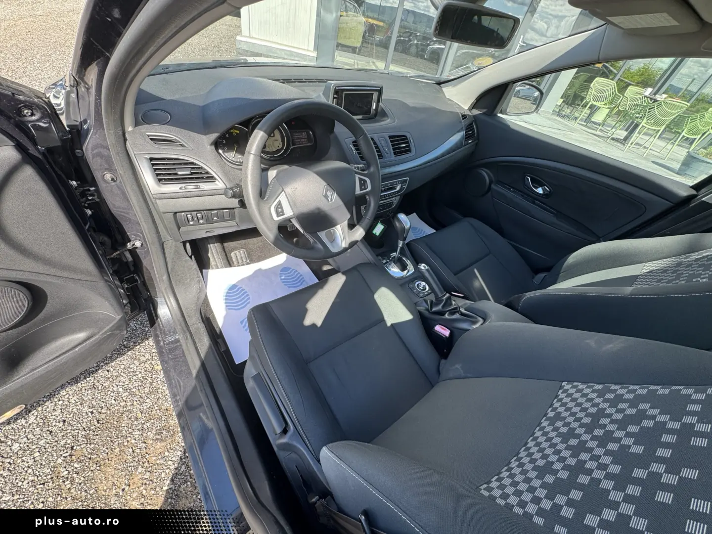 RENAULT MEGANE    1.5 dCi    AUTOMAT    NAVIGATIE