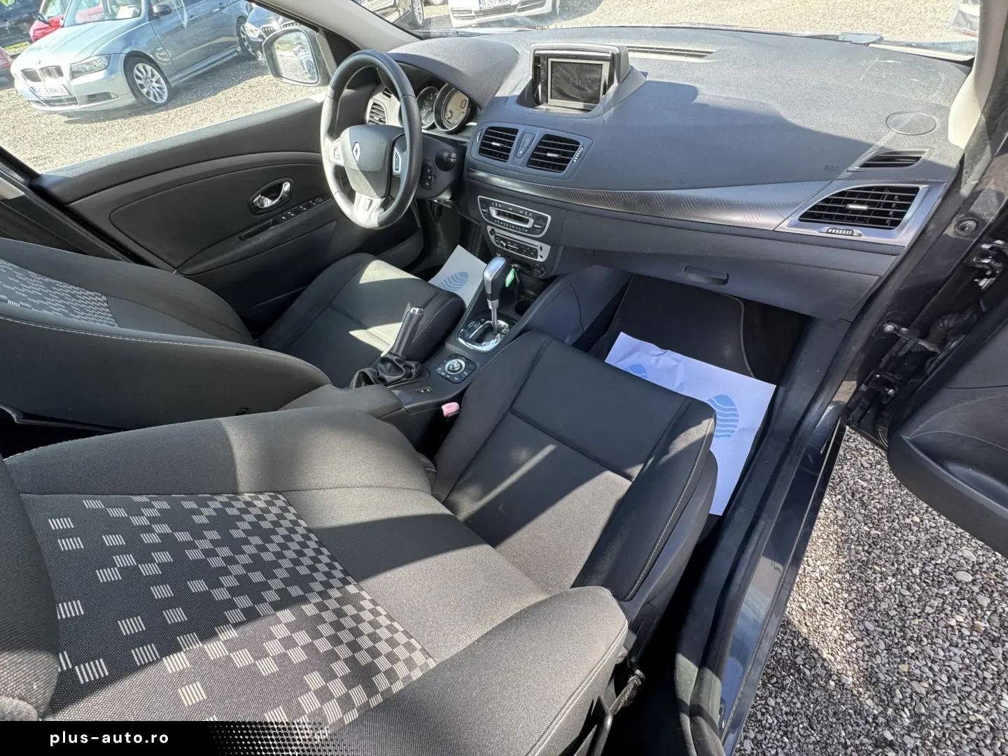 RENAULT MEGANE    1.5 dCi    AUTOMAT    NAVIGATIE