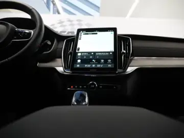 Volvo XC90 T8 Ultra Dark PHEV