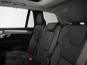 Volvo XC90 T8 Ultra Dark PHEV