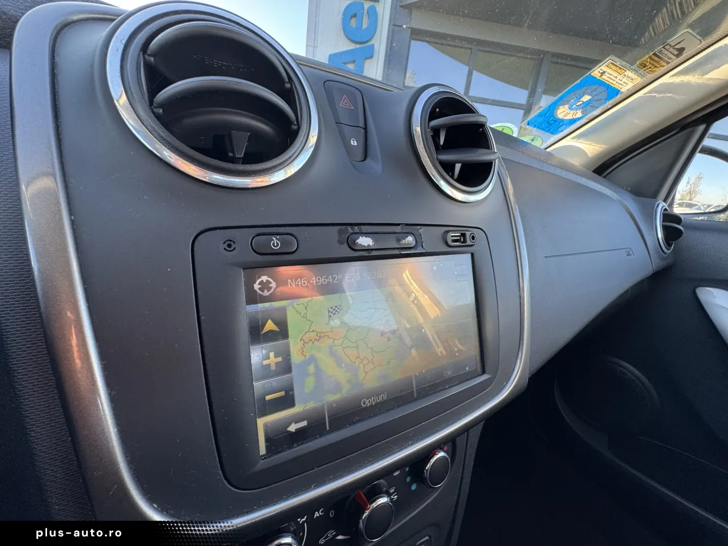 DACIA SANDERO    0.9 TCe    NAVIGATIE