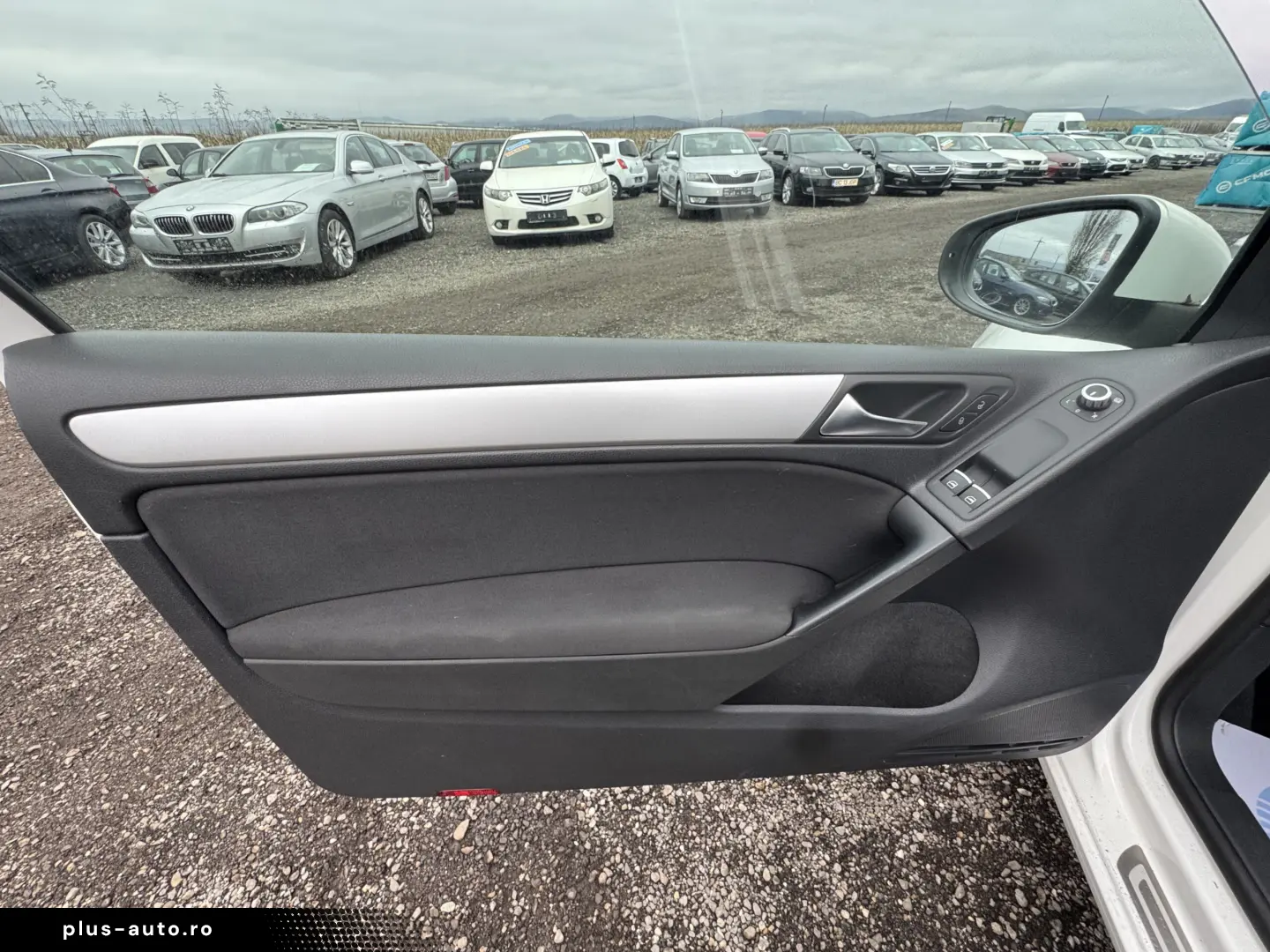VOLKSWAGEN GOLF VI    AUTOMAT    160 CP    DUBLU CLIMA