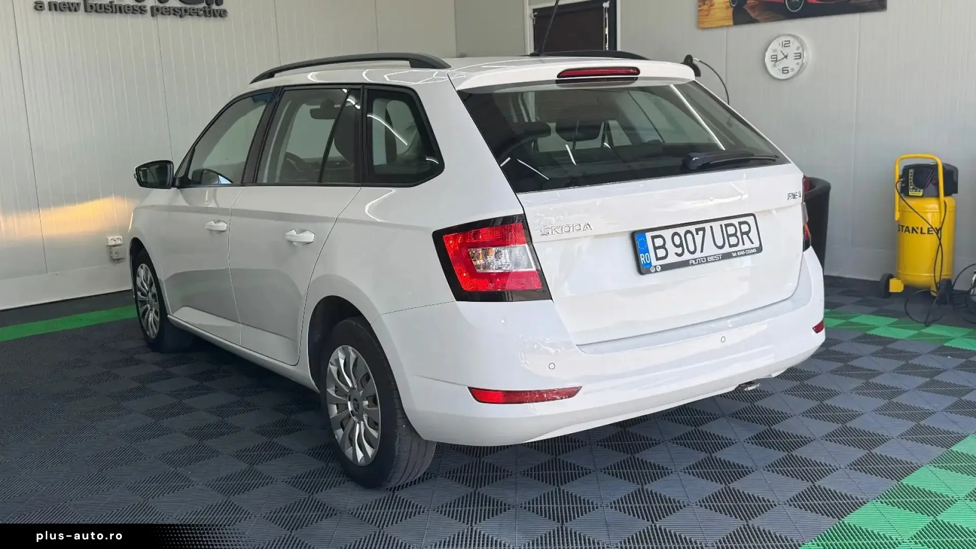 Skoda Fabia 1.0 TSI Combi Smart
