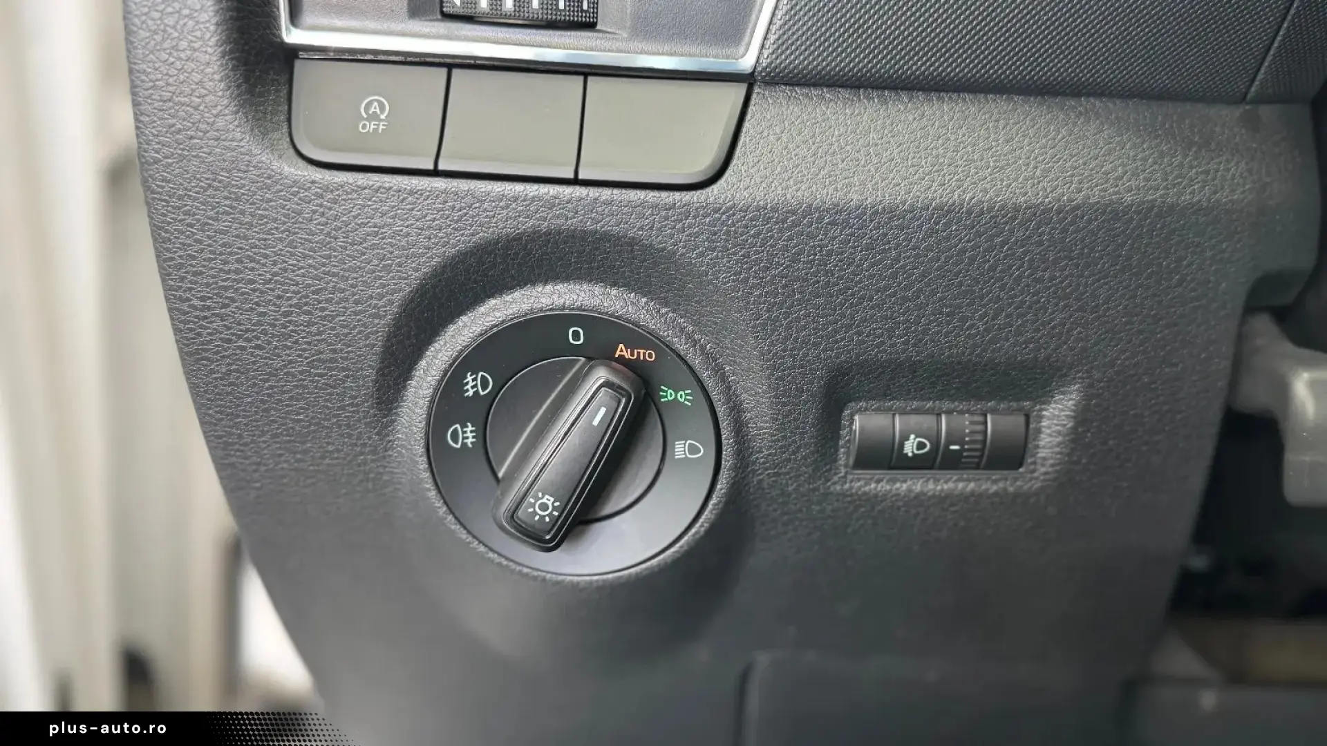 Skoda Fabia 1.0 TSI Combi Smart