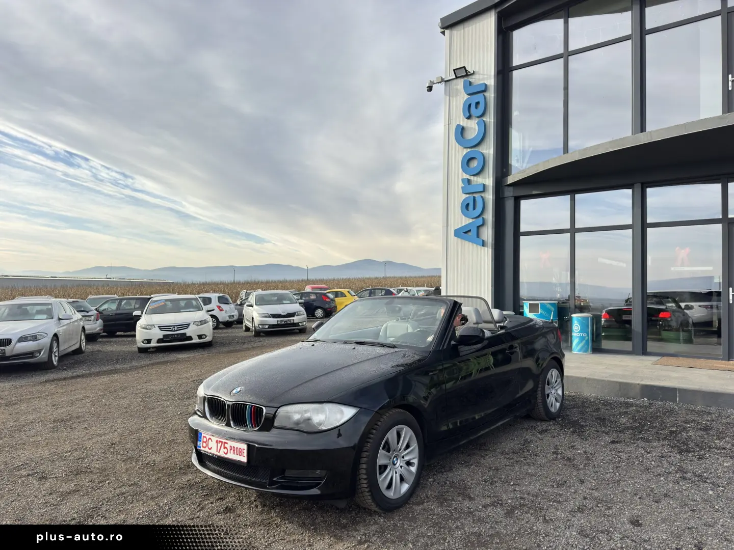 BMW 118i CABRIO    AUTOMAT    EURO 5    NAVIGATIE