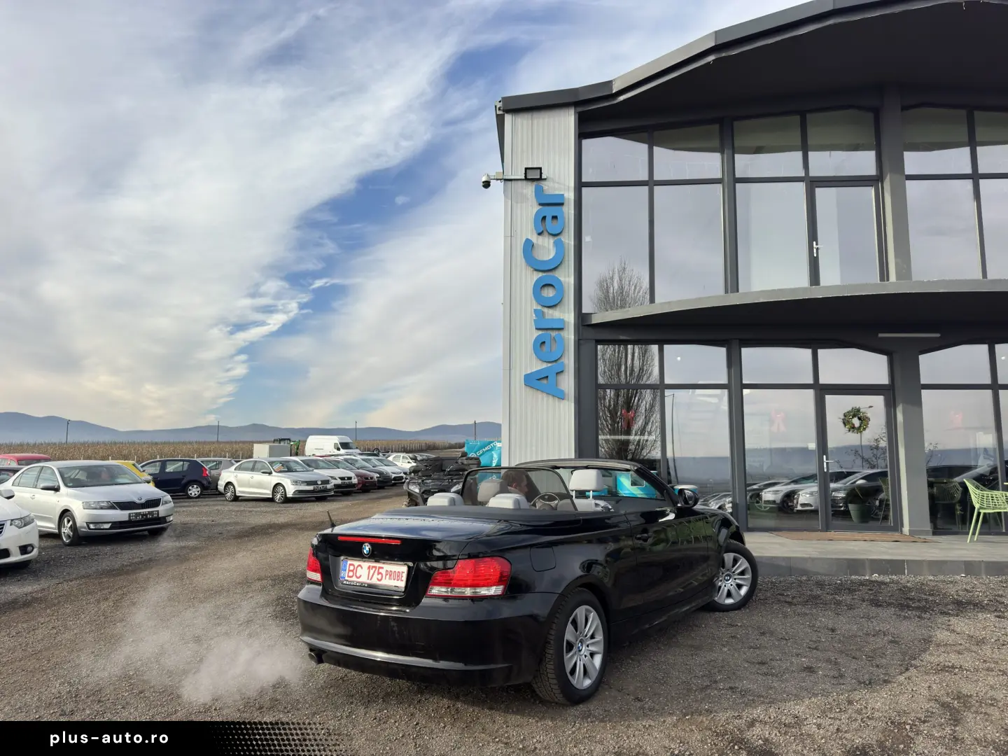 BMW 118i CABRIO    AUTOMAT    EURO 5    NAVIGATIE