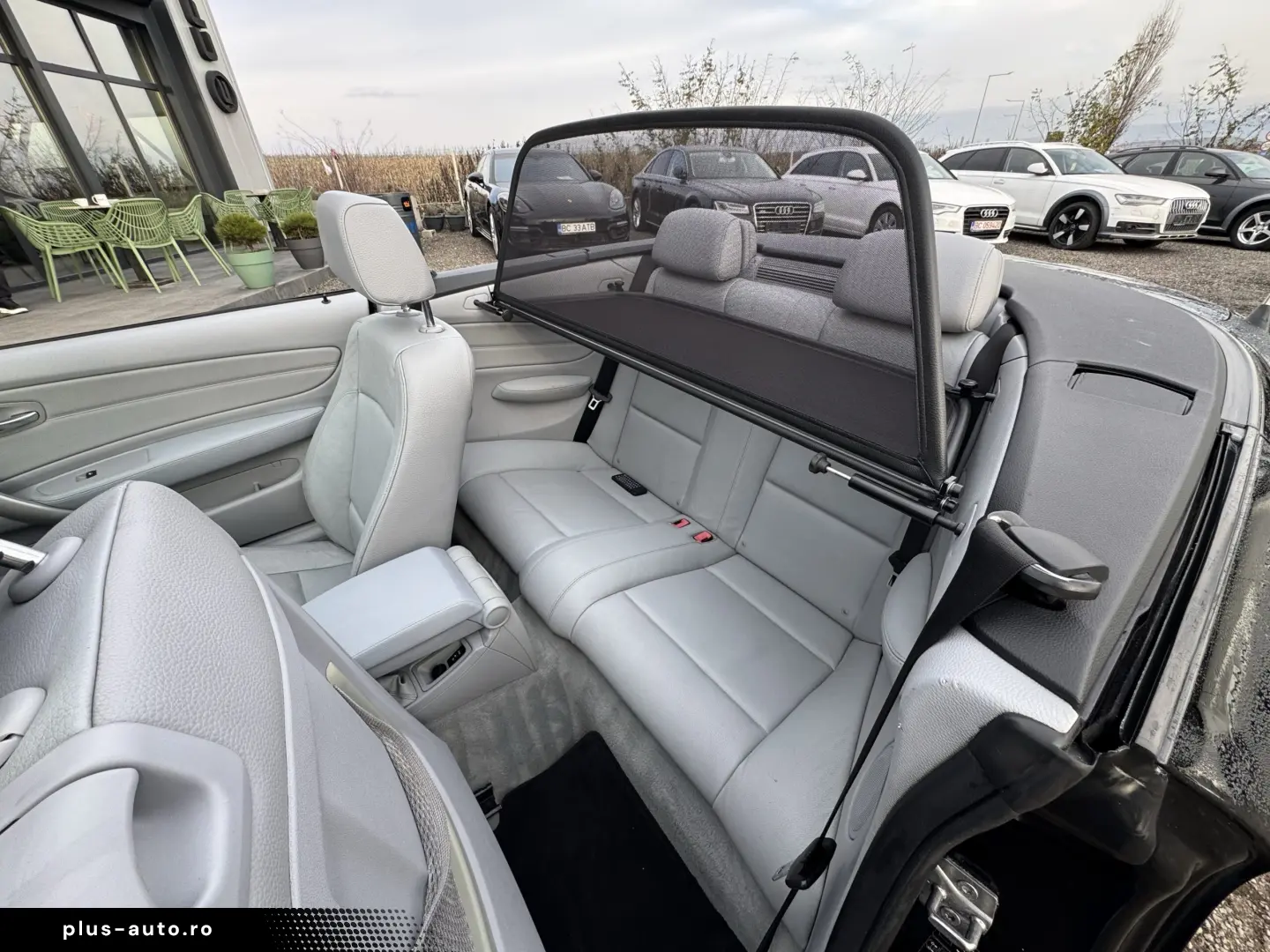 BMW 118i CABRIO    AUTOMAT    EURO 5    NAVIGATIE