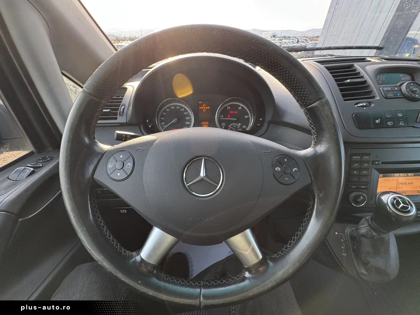 MERCEDES-BENZ VITO LONG    116 CDI    AUTOMAT    RAFTURI