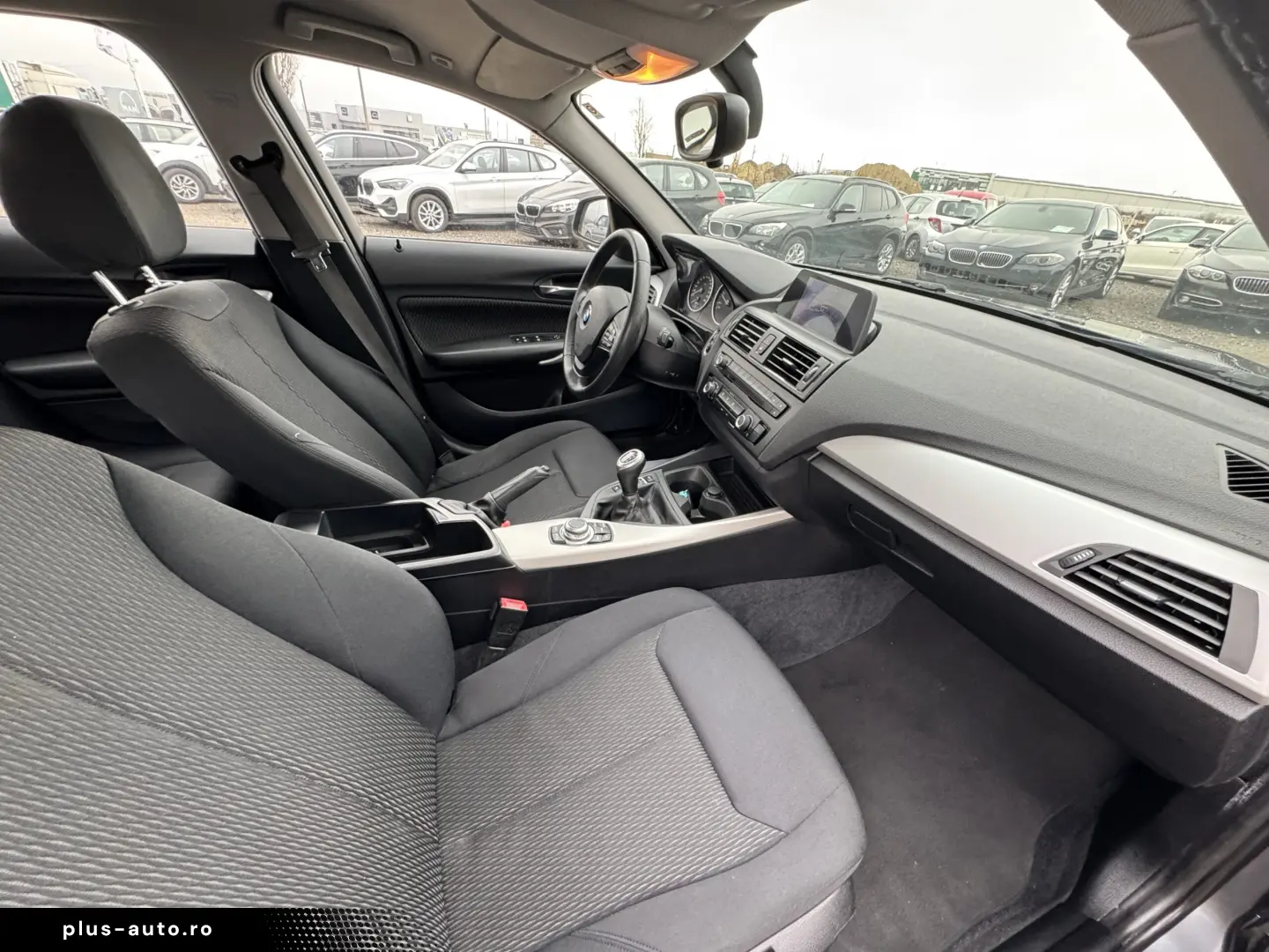 BMW 118d    NAVIGATIE    EURO 5    BI-XENON