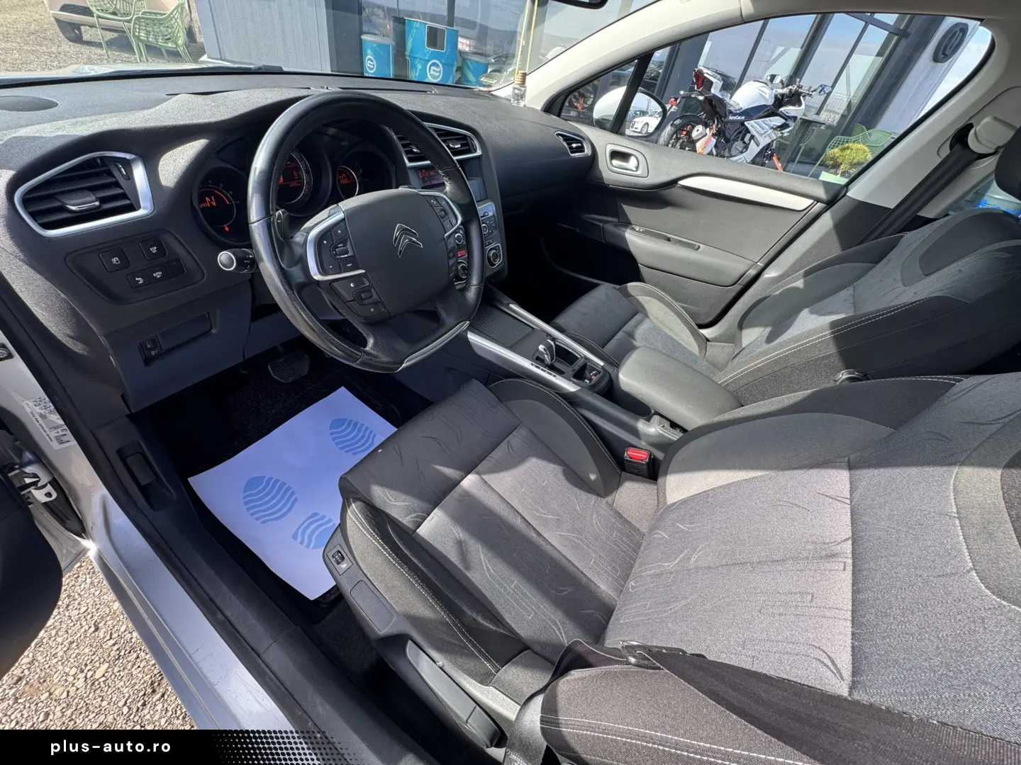 CITROEN C4    1.6 HDi    AUTOMAT    DUBLU CLIMA