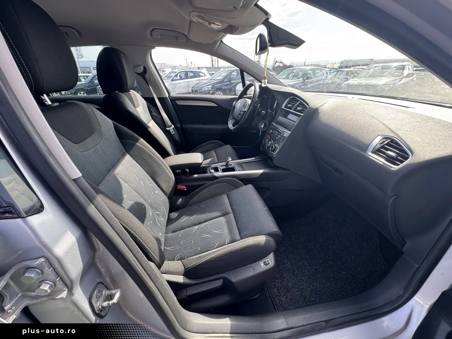 CITROEN C4    1.6 HDi    AUTOMAT    DUBLU CLIMA