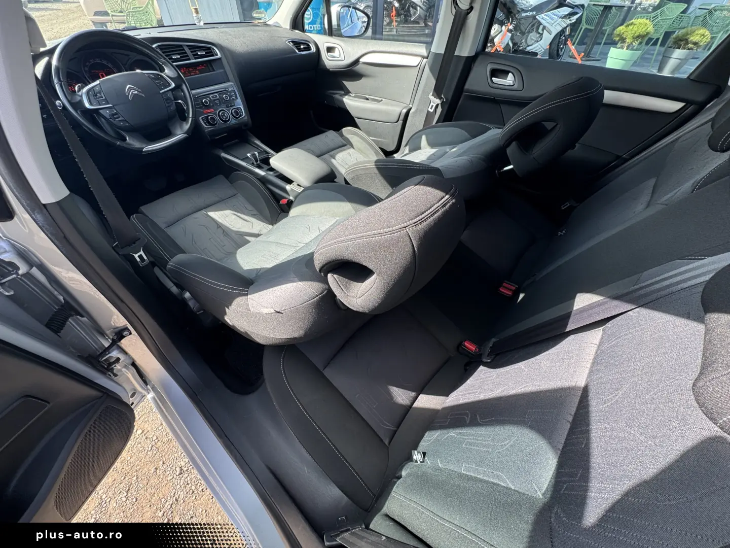CITROEN C4    1.6 HDi    AUTOMAT    DUBLU CLIMA