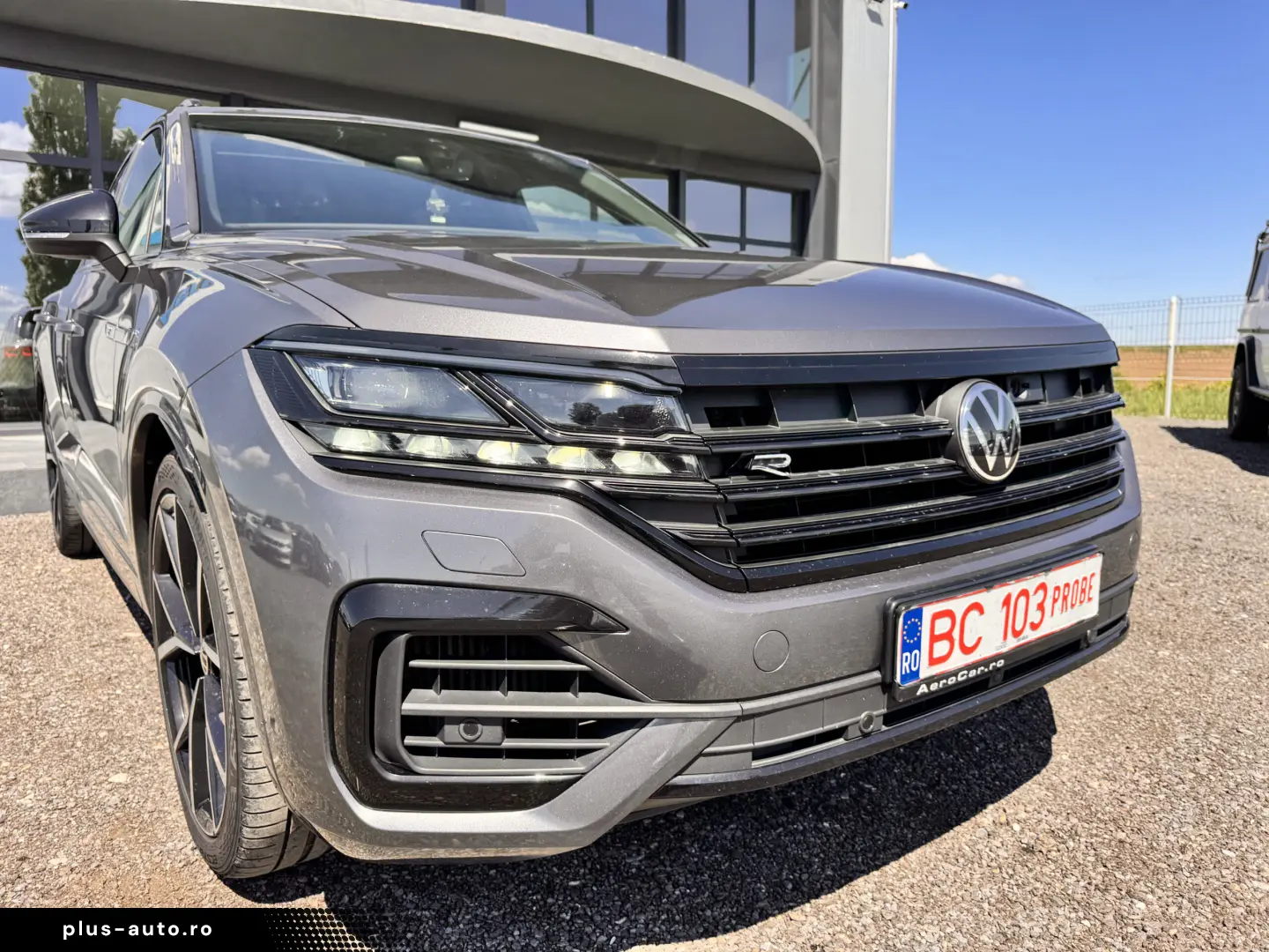VOLKSWAGEN TOUAREG R    eHYBRID    462 CP    MATRIX    PANO.