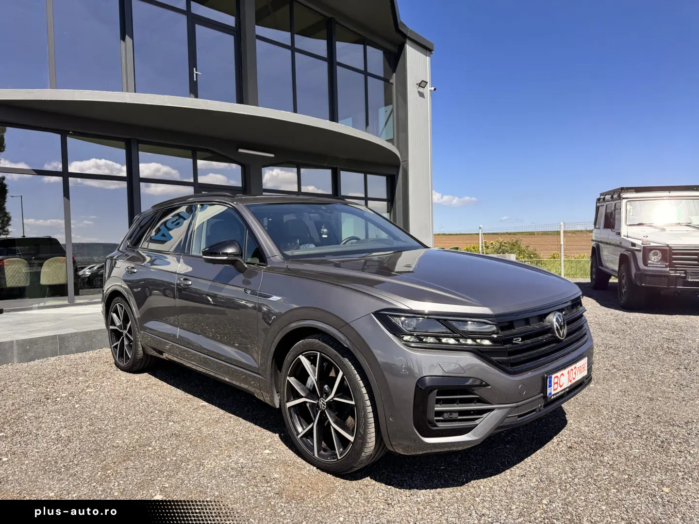VOLKSWAGEN TOUAREG R    eHYBRID    462 CP    MATRIX    PANO.