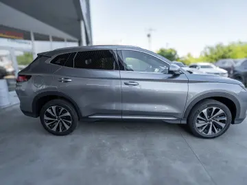 BYD SEAL U DM-i BOOST PLug-in Hibrid