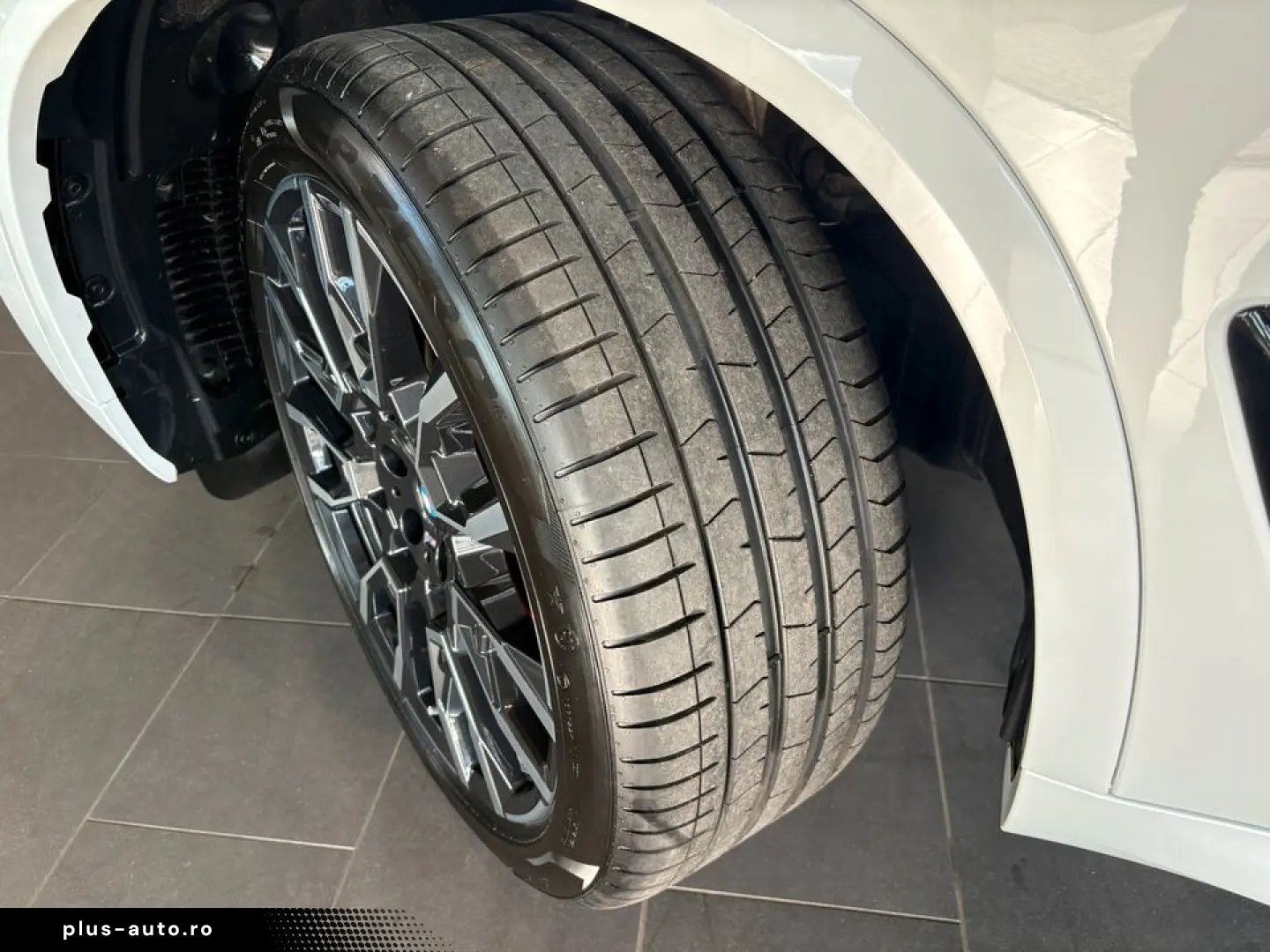 BMW X5 în leasing operațional MOOV