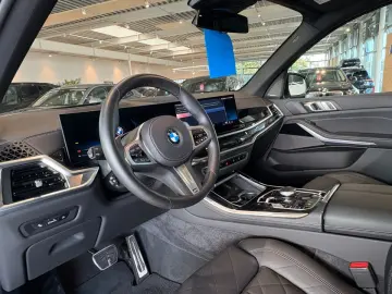 BMW X5 xDrive30d Navi Tempom.aktiv Panoramadach