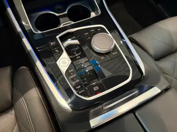 BMW X5 xDrive30d Navi Tempom.aktiv Panoramadach