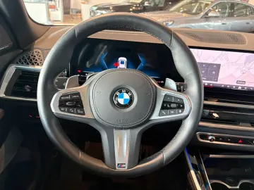 BMW X5 xDrive30d Navi Tempom.aktiv Panoramadach
