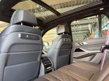 BMW X5 xDrive30d Navi Tempom.aktiv Panoramadach