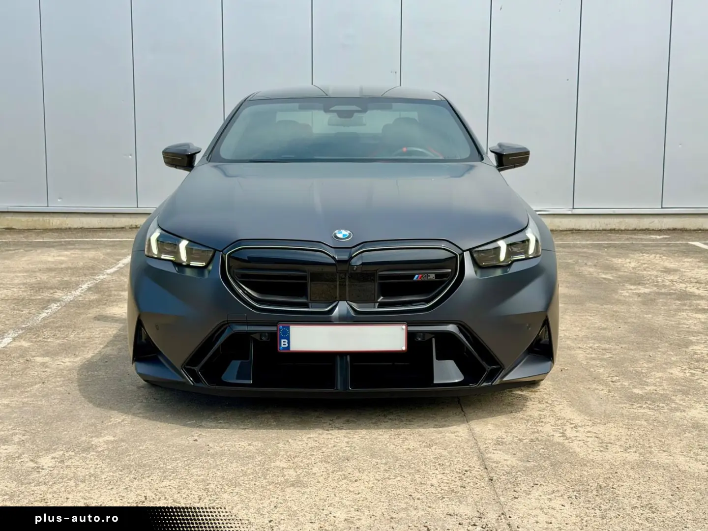 BMW M5 Plug-In Hybrid M Drivers Package Carbon