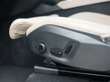 Volvo XC90 T8 AWD Ultra Dark   Heico - Voll!