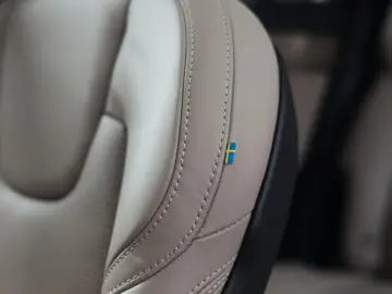 Volvo XC90 T8 AWD Ultra Dark   Heico - Voll!