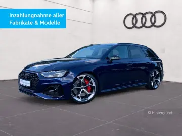 AUDI RS4 Competition  quattro tiptronic B&O MATRIX PA