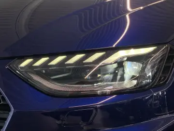 AUDI RS4 Competition  quattro tiptronic B&O MATRIX PA