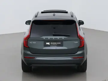 Volvo XC90 T8 Ultra Dark   MY27   Harman