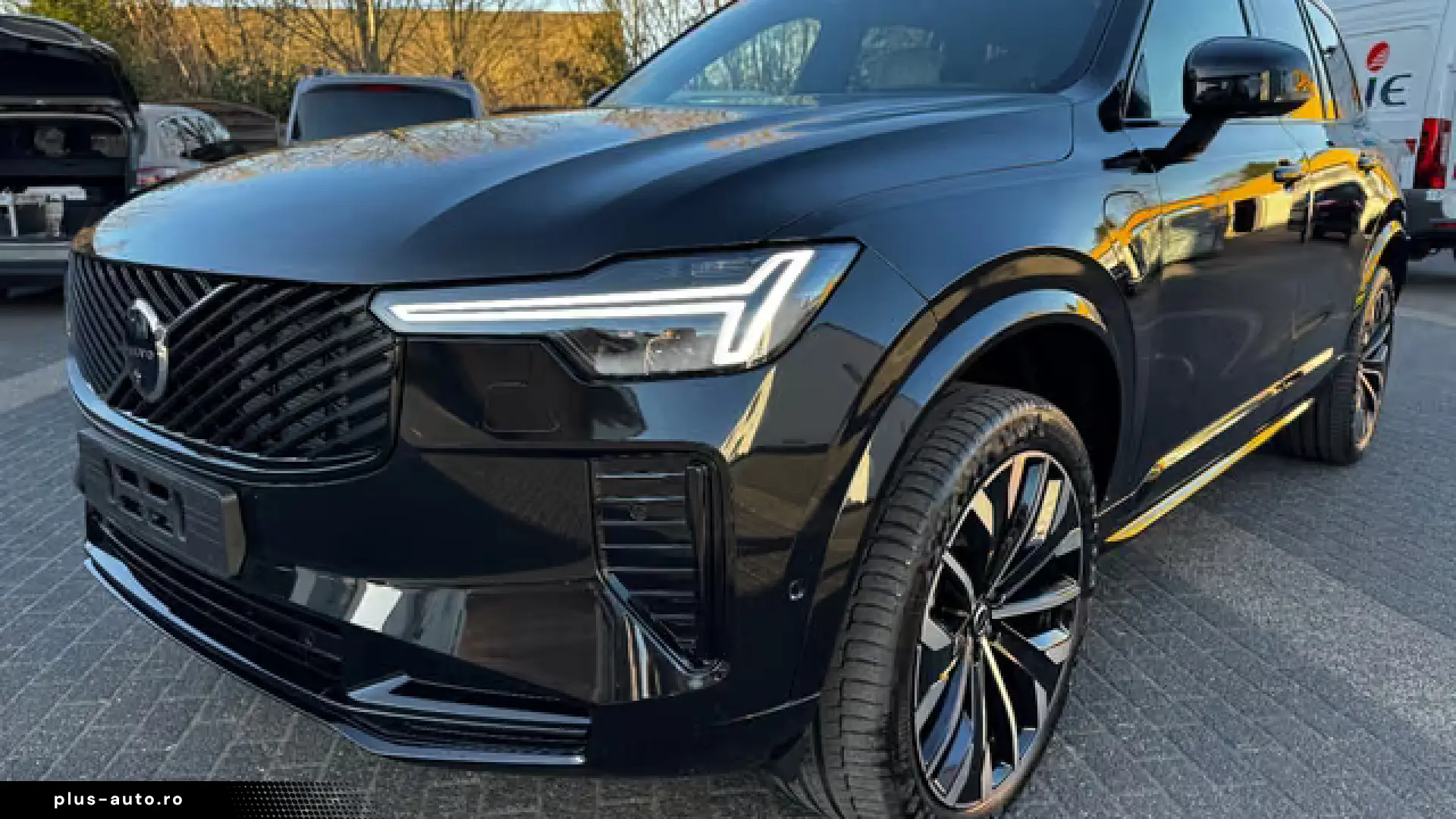Volvo XC90 XC 90 T8 Plus Dark  PANO HEAD-UP