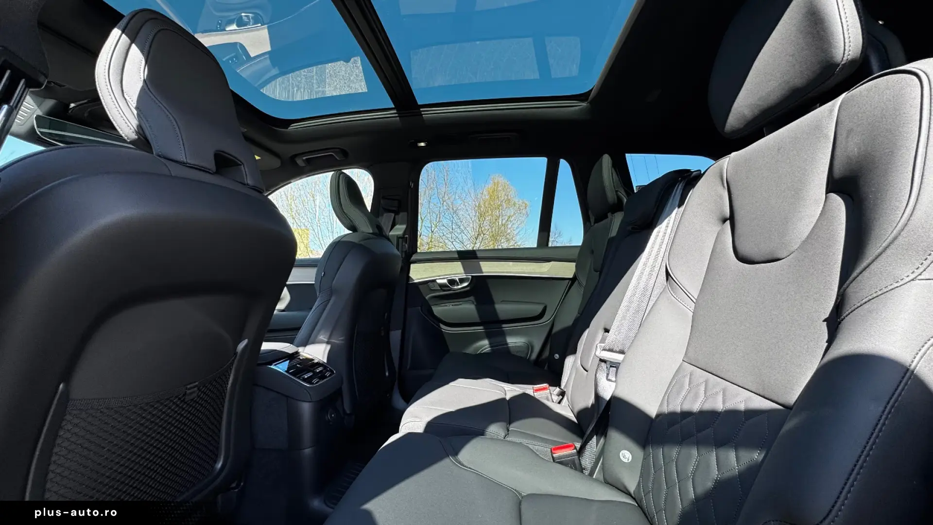 Volvo XC90 XC 90 T8 Plus Dark  PANO HEAD-UP