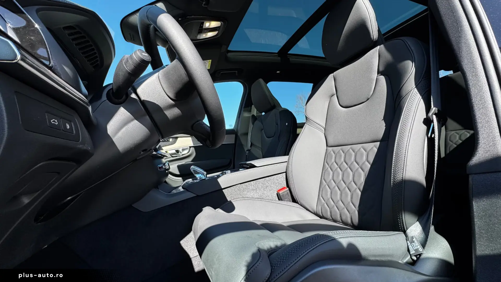 Volvo XC90 XC 90 T8 Plus Dark  PANO HEAD-UP