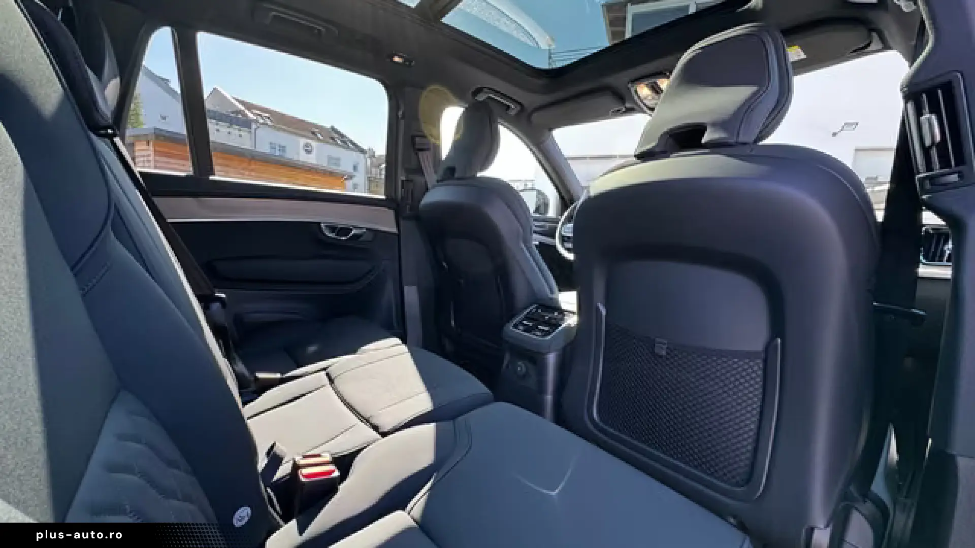Volvo XC90 XC 90 T8 Plus Dark  PANO HEAD-UP
