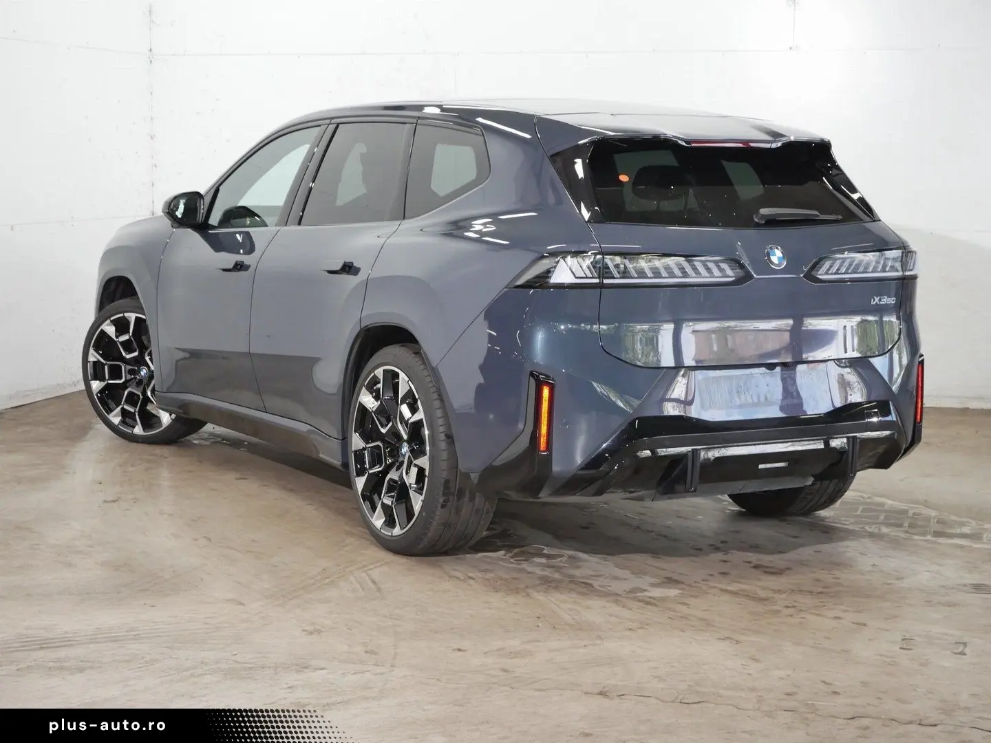 BMW iX3 50 xDrive M Sport Pro h&k PANO Vision AHK DA
