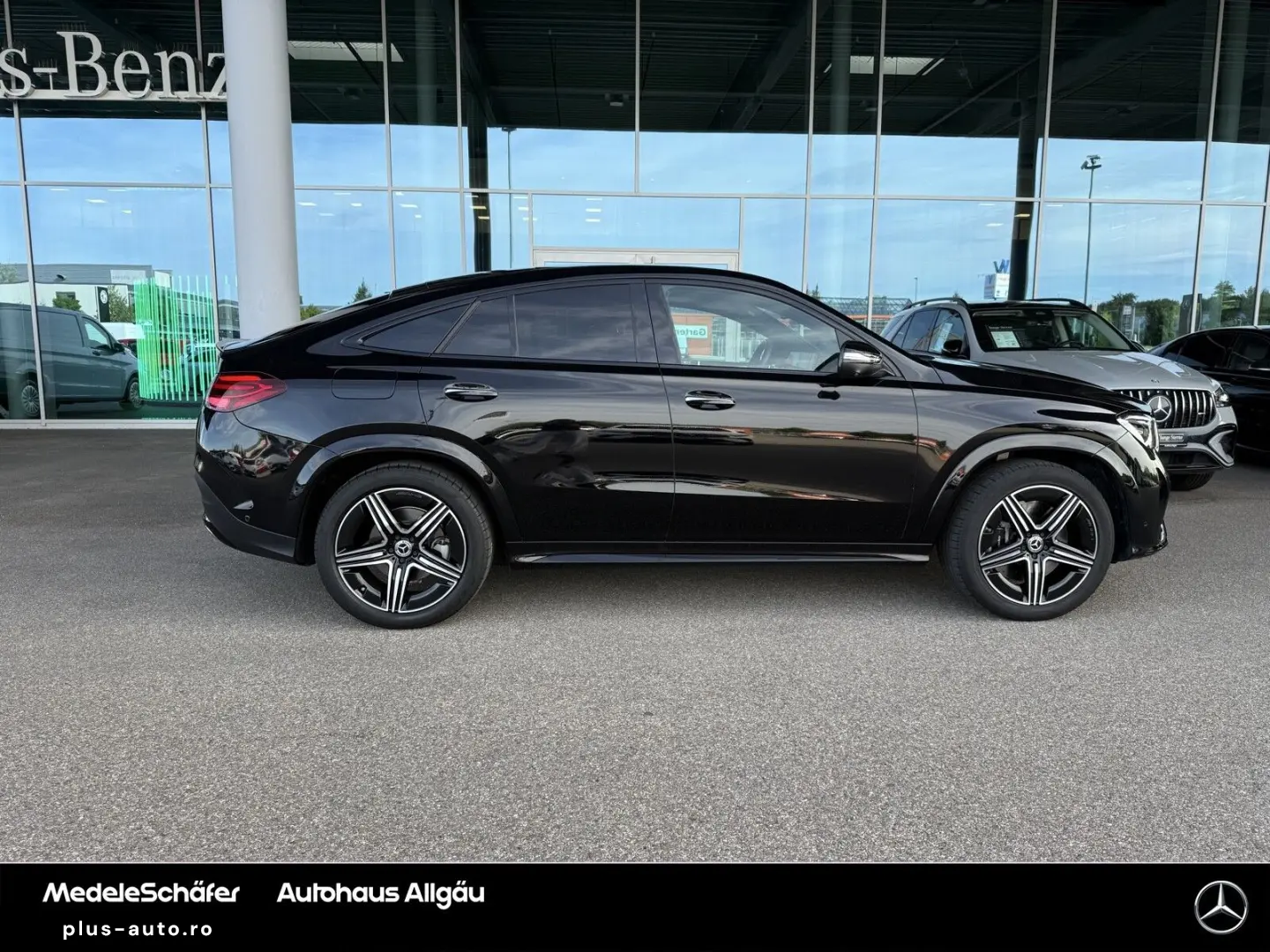 MERCEDES-BENZ GLE 350 de 4M AMG Night 21  Airmatic AHK Pano