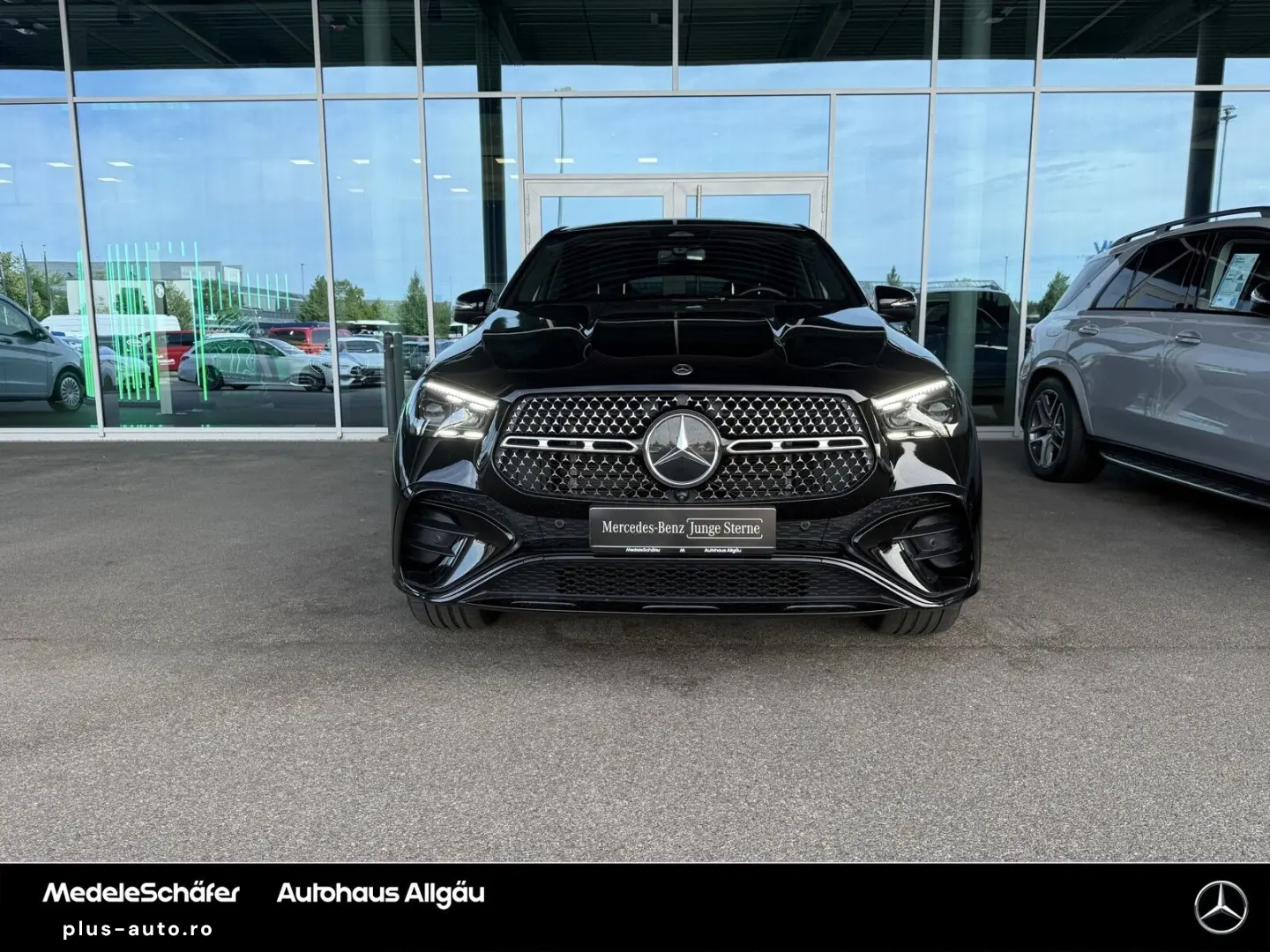 MERCEDES-BENZ GLE 350 de 4M AMG Night 21  Airmatic AHK Pano