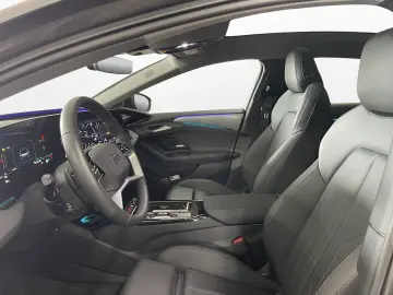 AUDI A6 Sportback e-tron AHK Pano LED LM 21  360  B&O