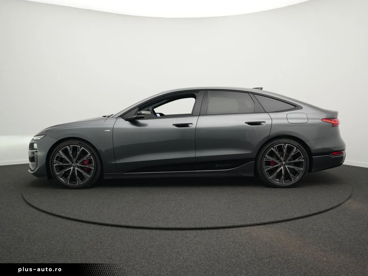 AUDI A6 Sportback e-tron 2x S line  AHK PANO 21''